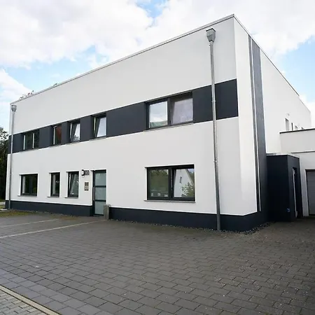 Mivano-apartments *netflix *zentral *wifi Apartman